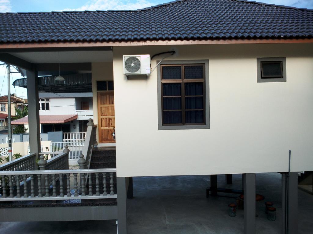 Teratak Tok Wan 1 And 2 Villa Kota Bharu Exterior foto